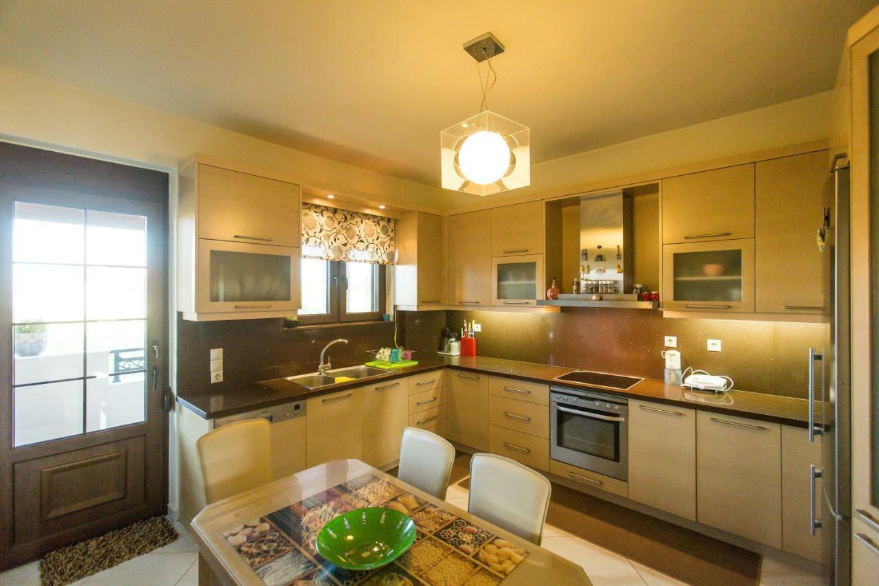Luxury Maisonette Afro Gouves Bagian luar foto